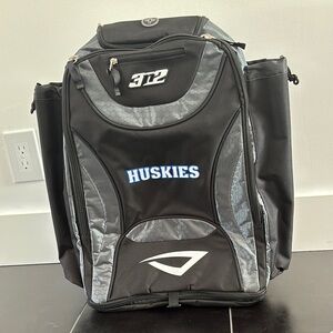 BRAND NEW - Softball/Baseball Black and Gray Sports Backpack